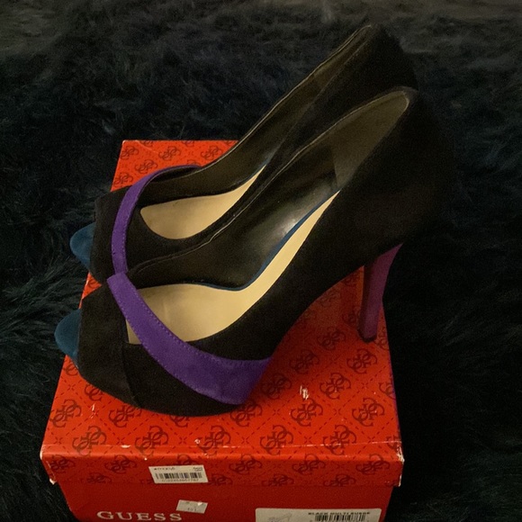 Guess black suede open toe high heel pumps 👠 size 7.5 - Picture 2 of 6